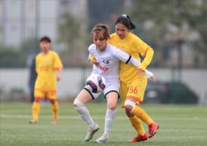 Cú sút mạnh mẽ từ Hoàng Vân đã đưa tỷ số lên 5 - 0 cho U19 nữ Việt Nam