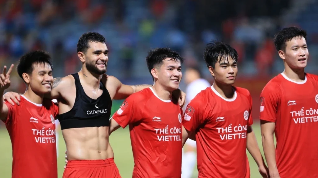 Khó khăn trong việc sử dụng sân